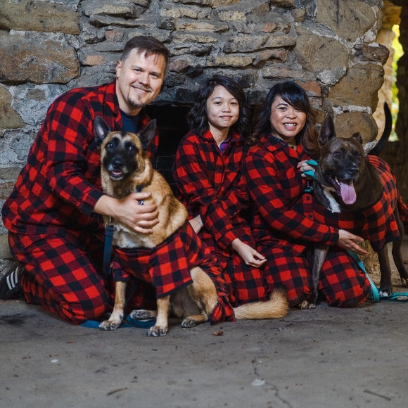 Dog Buffalo Plaid pjs - Picture 4 of 7
